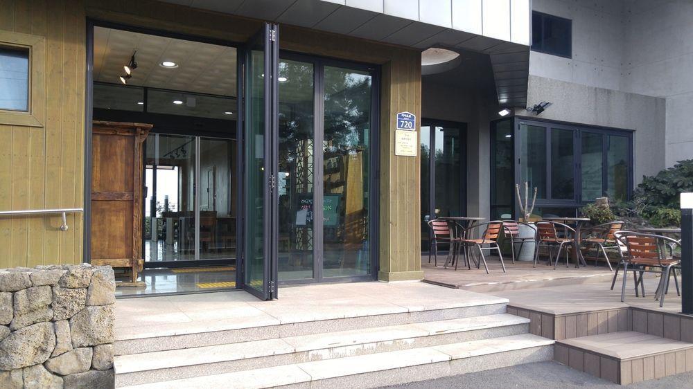 Olleyo Resort Seogwipo Exterior foto